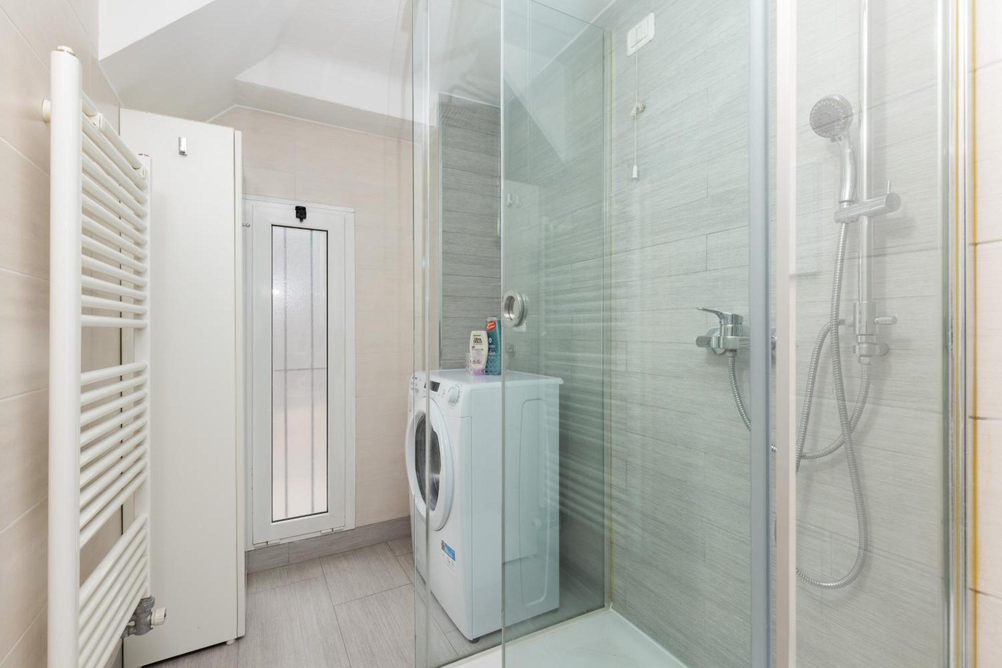 Апартаменти Prada Loft - Posto Auto Privato Мілан Екстер'єр фото