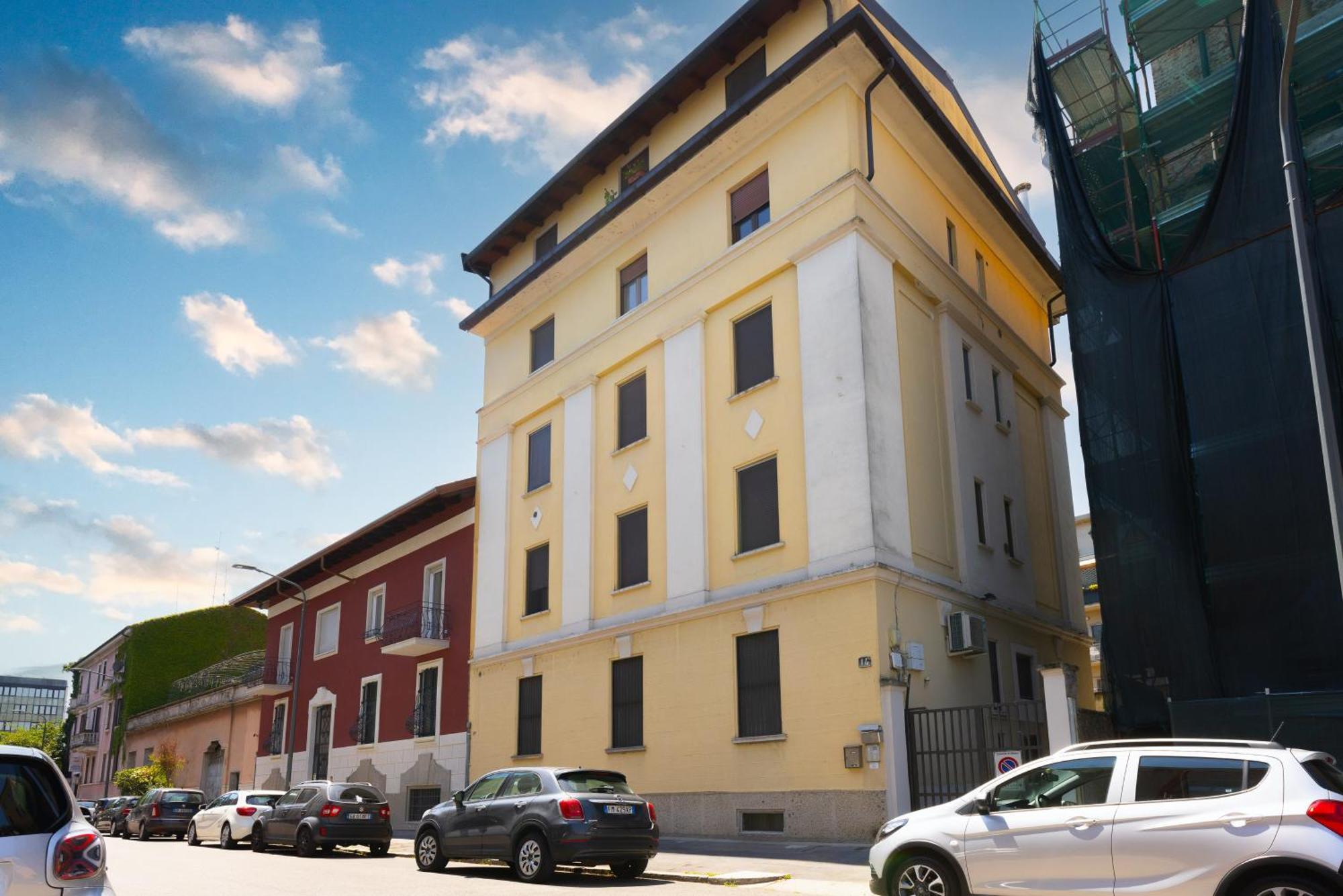 Апартаменти Prada Loft - Posto Auto Privato Мілан Екстер'єр фото